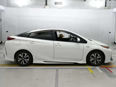 Toyota PRIUS PHV