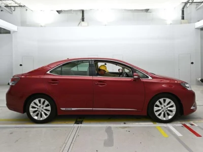 Lexus HS250h