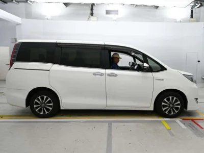 Toyota Esquire