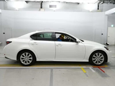 Lexus GS300