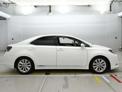 Lexus HS250h