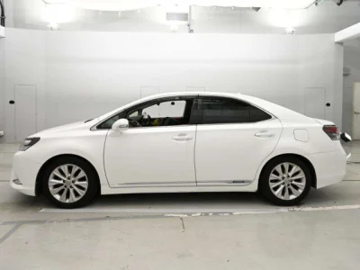 Lexus HS250h