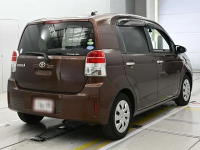 Toyota Spade