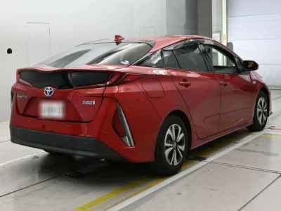 Toyota Prius PHV