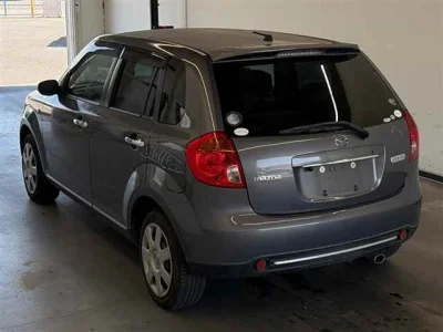 Mazda Verisa