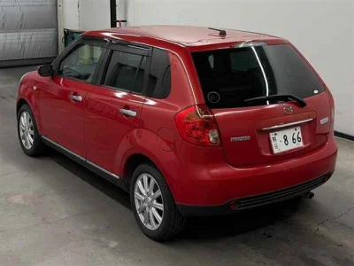 Mazda Verisa