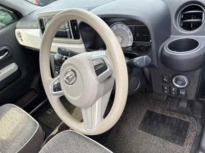 Daihatsu Mira Tocot