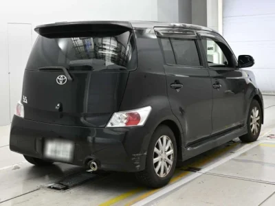 Toyota bB