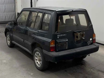 Suzuki Escudo