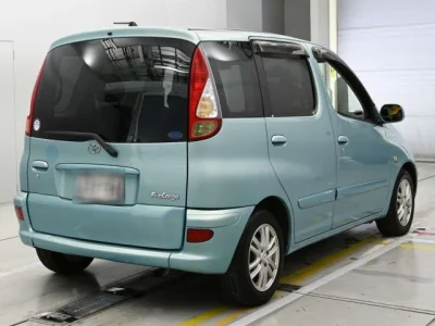 Toyota Funcargo