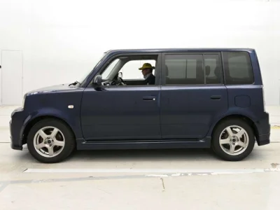 Toyota bB