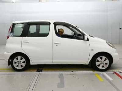 Toyota FUNCARGO