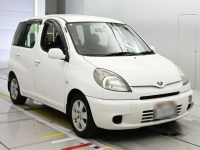 Toyota FUNCARGO