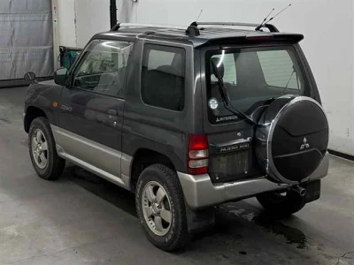 Mitsubishi Pajero Mini
