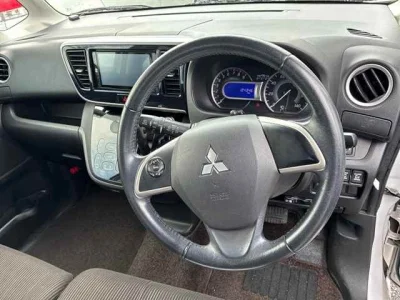 Mitsubishi eK X Space