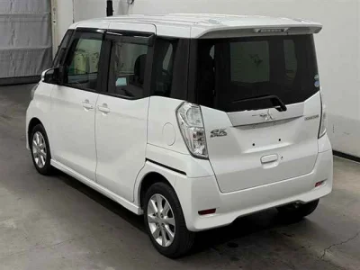 Mitsubishi eK X Space
