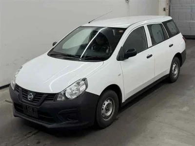 Nissan AD