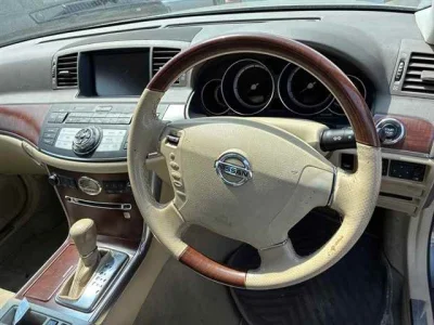 Nissan Fuga