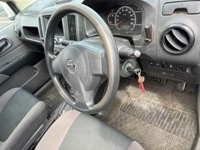Nissan AD
