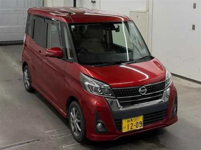 Nissan Dayz Roox