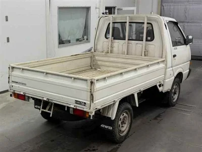 Nissan VANETTE TRUCK