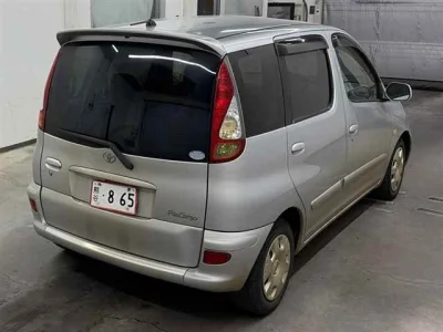 Toyota Funcargo