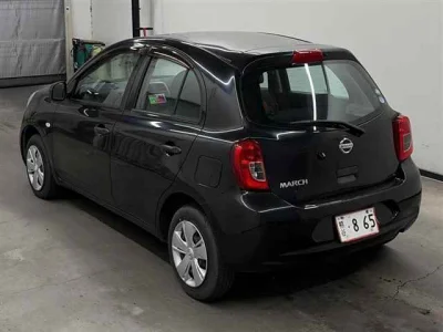 Nissan March