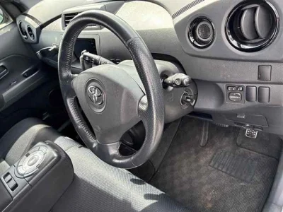 Toyota bB