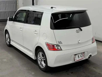 Toyota bB