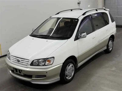 Toyota Ipsum