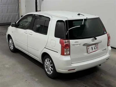 Toyota Raum