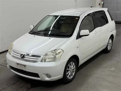 Toyota Raum