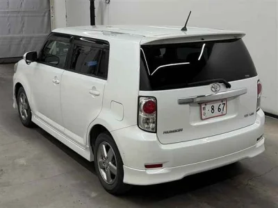 Toyota Corolla Rumion