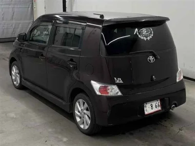 Toyota bB