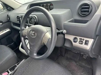 Toyota Corolla Rumion