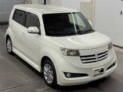 Toyota bB