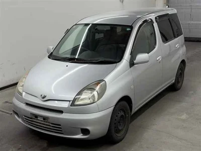 Toyota Funcargo