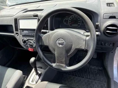 Nissan AD