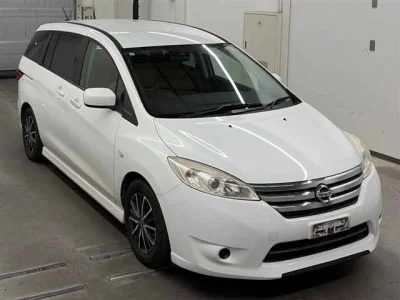 Nissan Lafesta