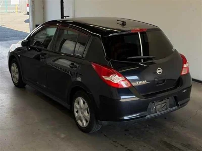 Nissan Tiida