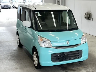 Suzuki Spacia
