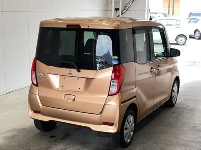 Mitsubishi eK X Space