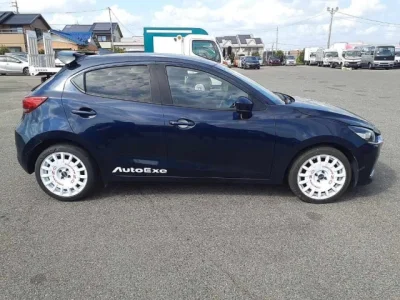 Mazda Mazda2