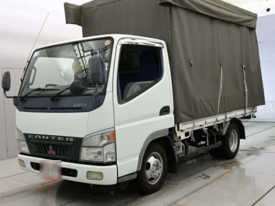 Mitsubishi Fuso Canter