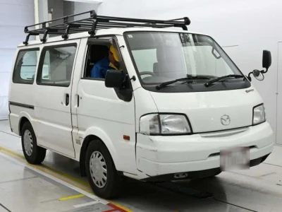 Mazda Bongo Van