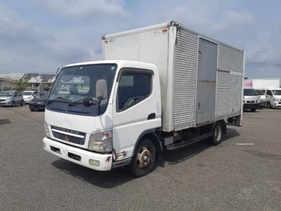 Mitsubishi Fuso Canter