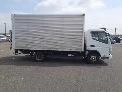 Mitsubishi Fuso Canter