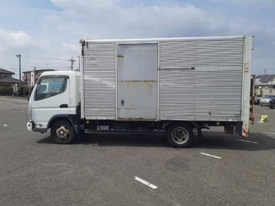 Mitsubishi Fuso Canter