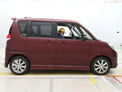 Mitsubishi Delica D:2