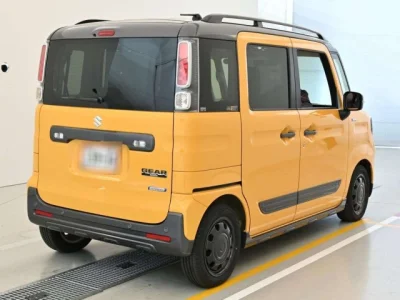 Suzuki Spacia Gear
